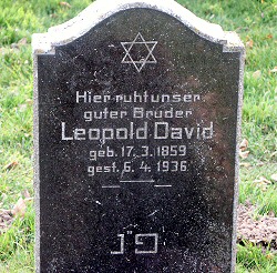 Grabstein Leopold Davids auf dem Jüdischen Friedhof in Hoerstgen