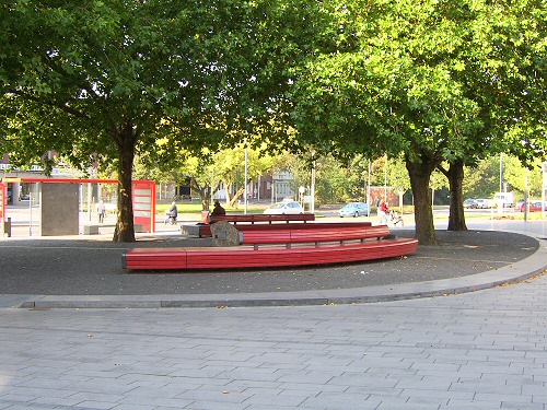 Bauminsel auf dem Prinzenplatz
