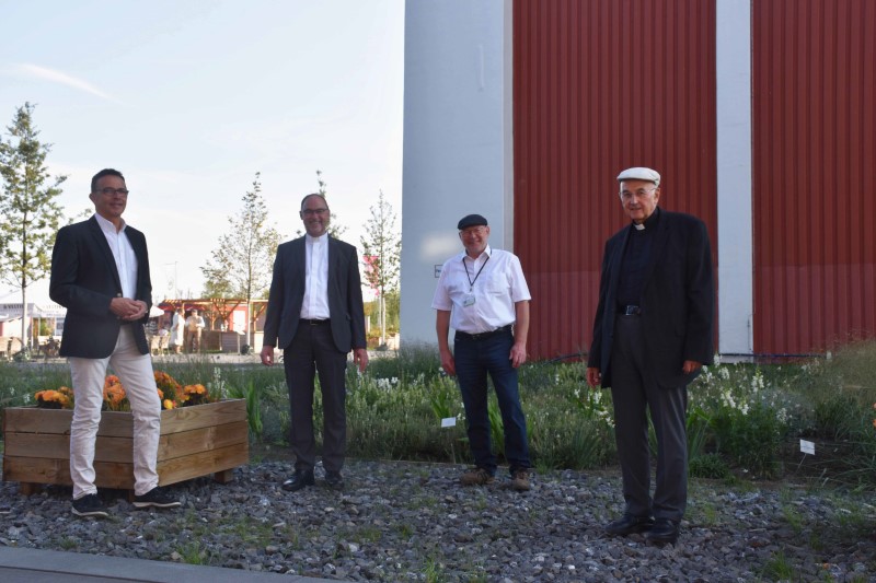 Weihbischof Lohmann zu Besuch auf der Landesgartenschau