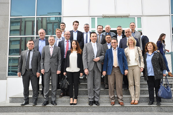 Gruppenbild beim Partnerschaftsbesuch in Edremit