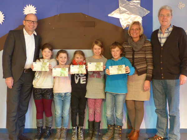 Spendenübergabe Ernst-Reuter-Schule Kamp-Lintfort