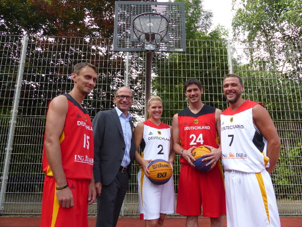 Sreetballer Kamp-Lintfort bei EM-Qualifikation in Amsterdam