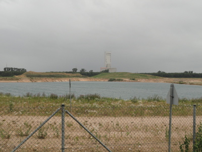 Aktuelle Aufnahme des Baggersees Rossenrayer Feld
