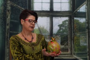 Märchenerzählerin Silvia Knapp