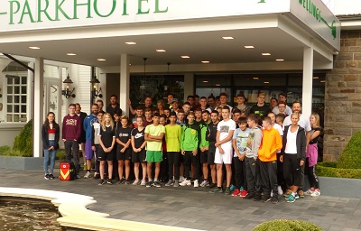 Gruppenbild vor Wellings Parkhotel