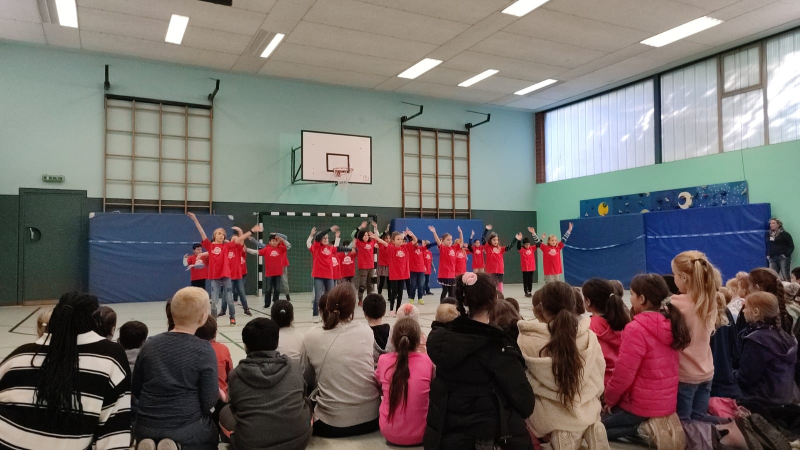 Tanzprojekt Ebertschule Kulturstrolche