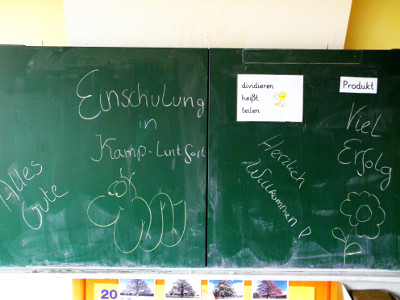 Die neuen I-Dötzchen werden bald täglich eine Shcultafel zu Gesicht bekommen
