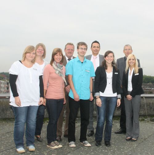 Kamp Lintfort Funf Neue Auszubildende Bei Der Stadt Kamp