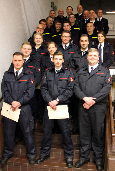 Truppmann-/Truppfrau-Ausbildung der freiwilligen Feuerwehren Kamp-Lintfort, Moers und Neukirchen-Vluyn