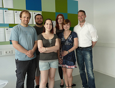 Gruppenbild im PIKSL-Labor der Düsseldorfer IGL gGmbH