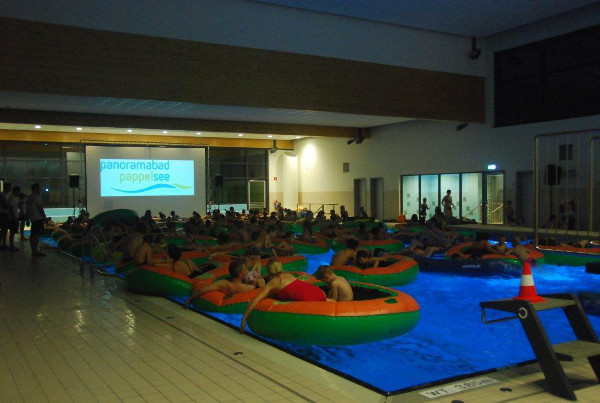 Impressionen Winterkino Panoramabad 2012